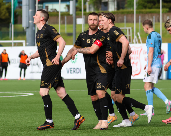 Útvarpsþátturinn - Áhugaverð umferð og leikar æsast á HM