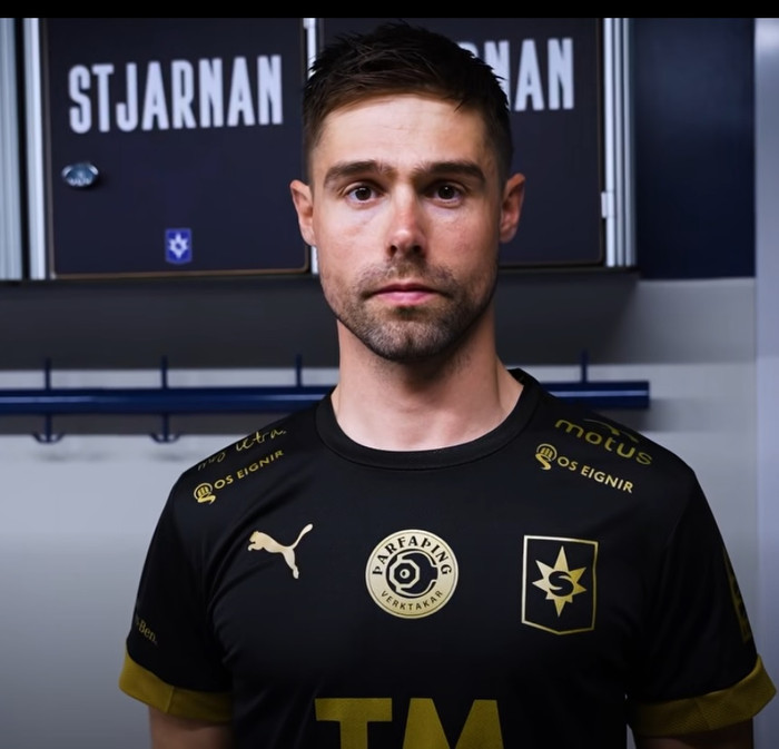 Árni Vill ræðir heimkomuna - „Þessi geðveiki virðist elta mig“